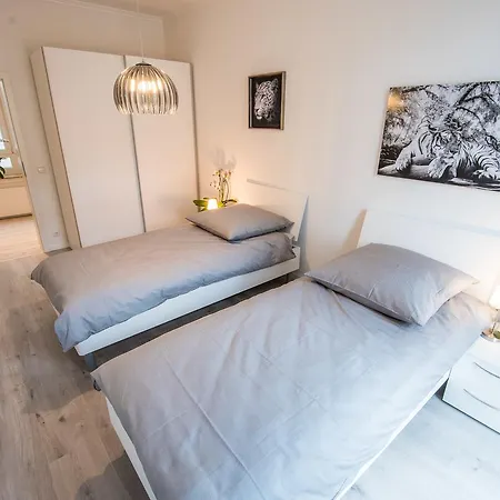 Ferienwohnung Am Augustaplatz * Baden-Baden