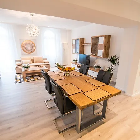 Ferienwohnung Am Augustaplatz *